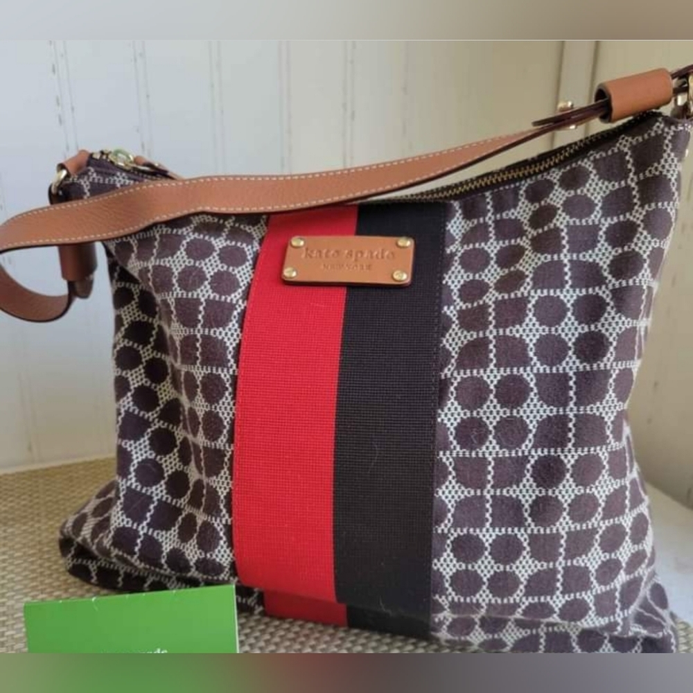 NWOT kate spade Classic Noel Flat 'Serena' Shoulder Handbag, Signed bottom, hobo